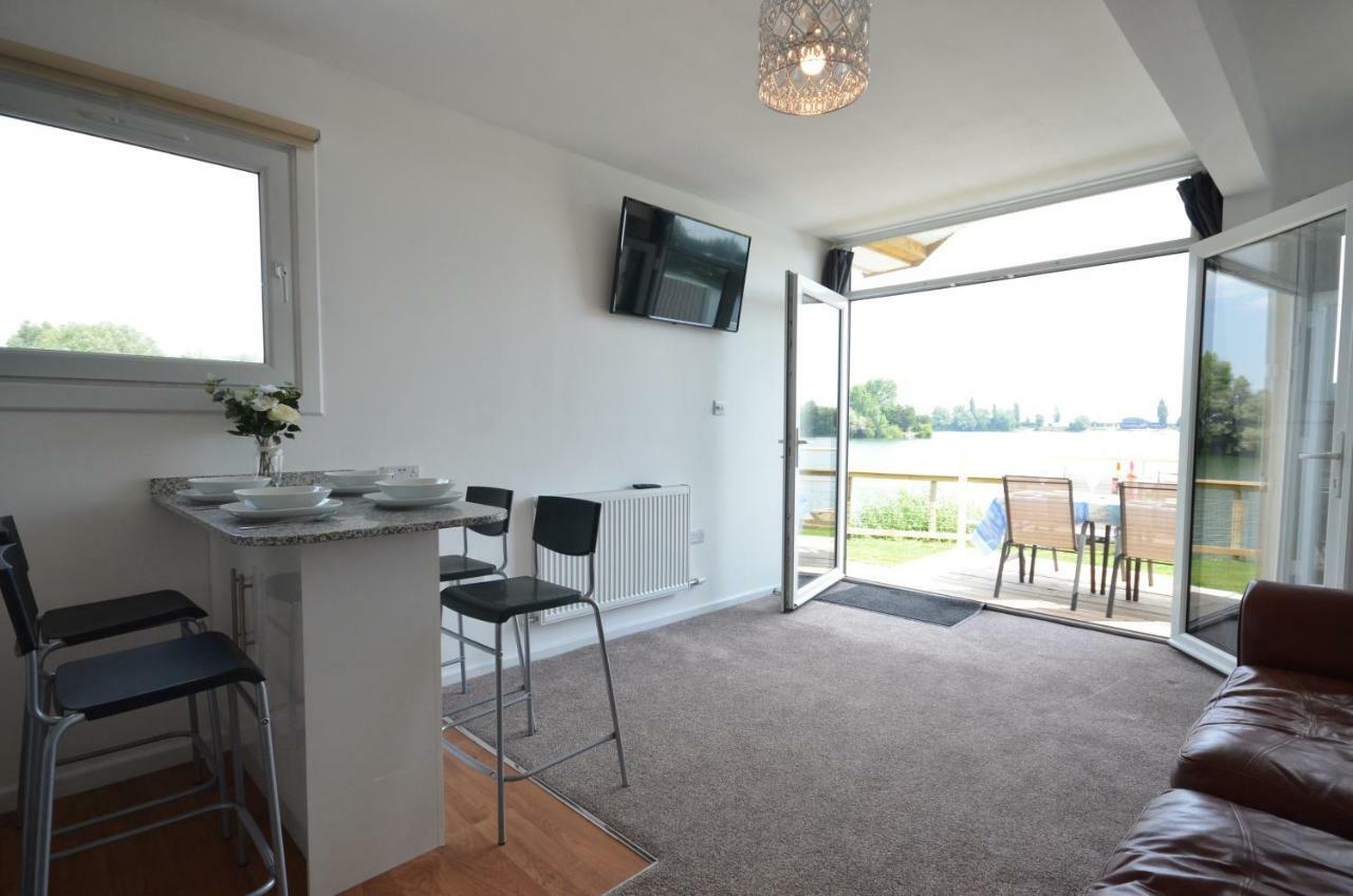 Premium Lake Lodges Chichester Zewnętrze zdjęcie