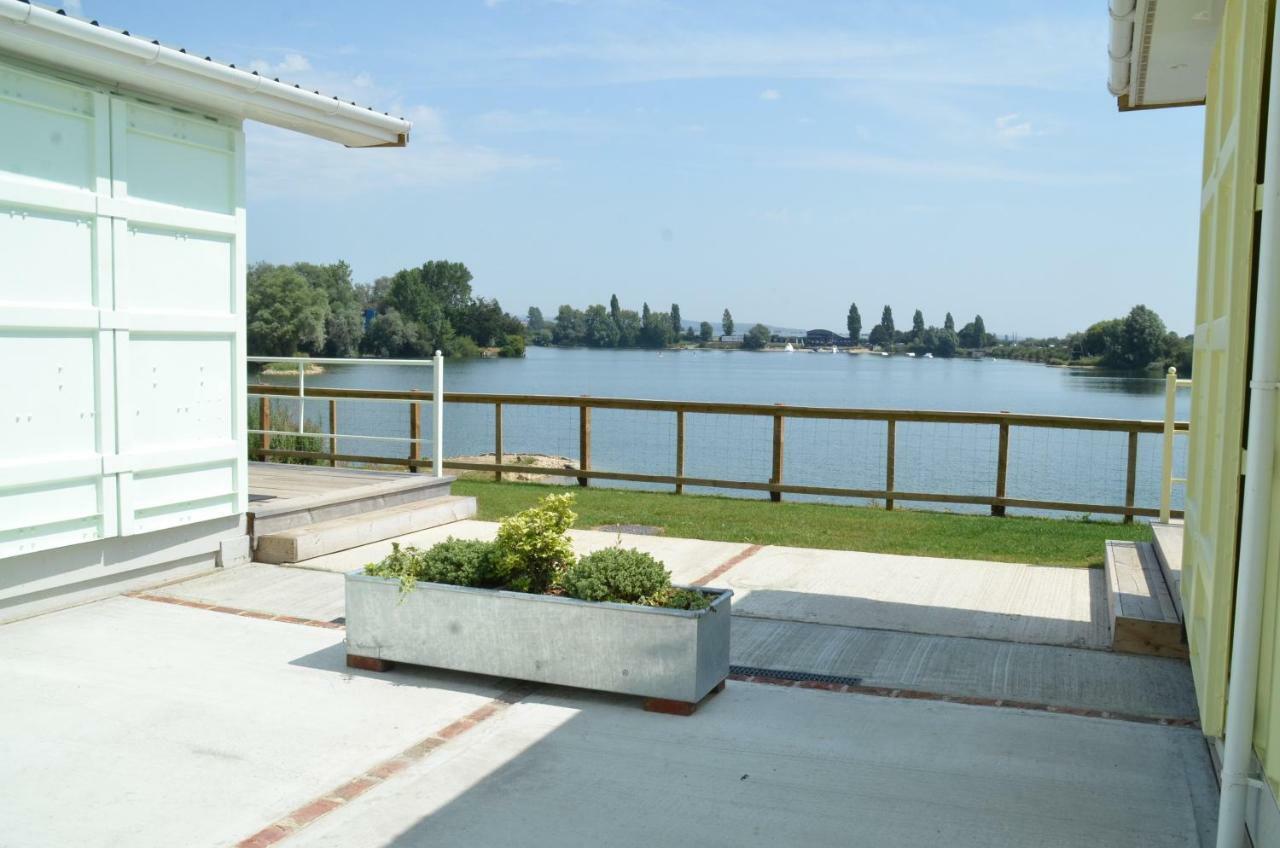 Premium Lake Lodges Chichester Zewnętrze zdjęcie